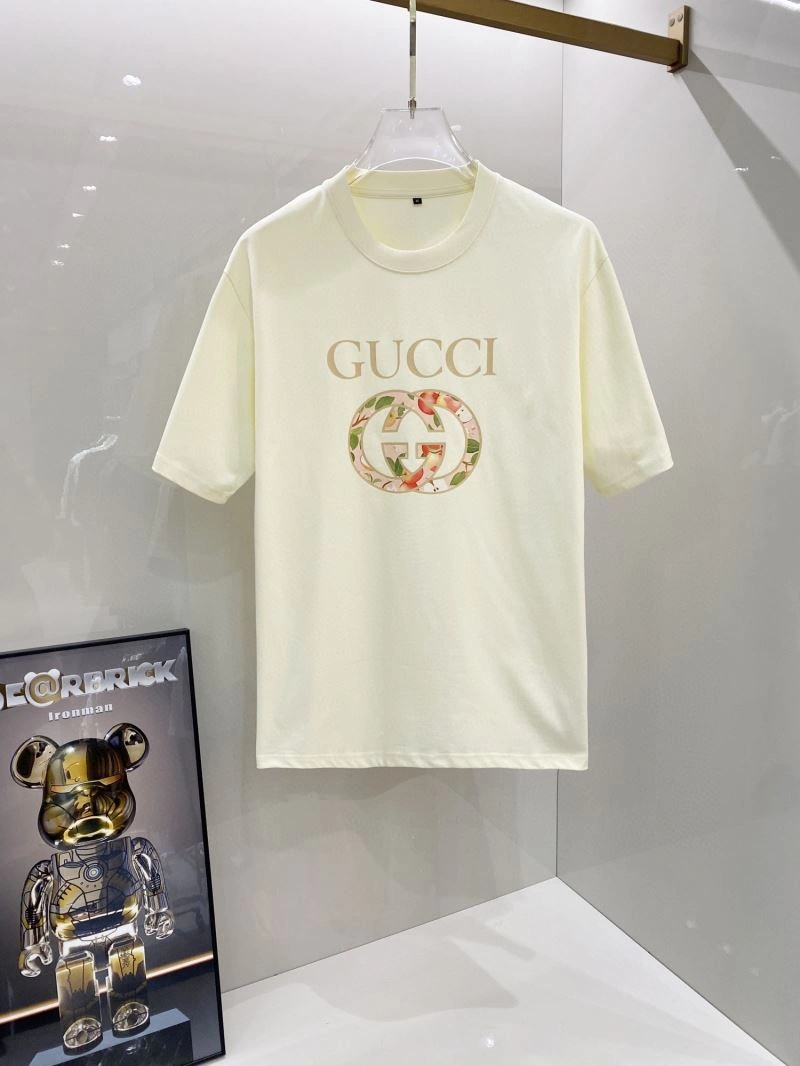Gucci T-Shirts Cozy 125035