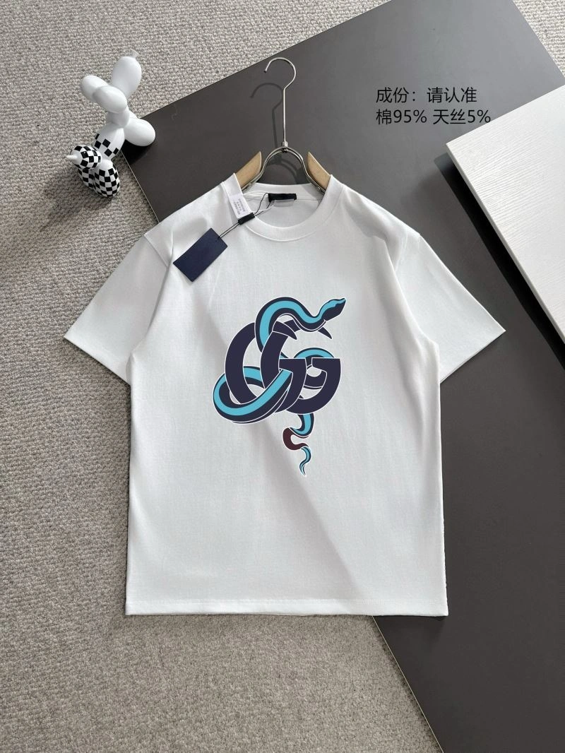 Lightweight Gucci T-Shirts 124987