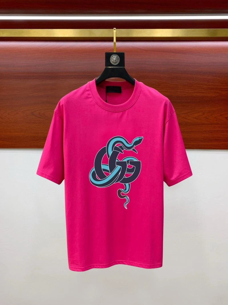 Lightweight Gucci T-Shirts 125004