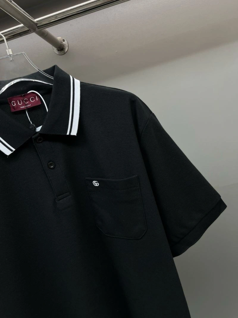 Versatile Gucci T-Shirts 128739