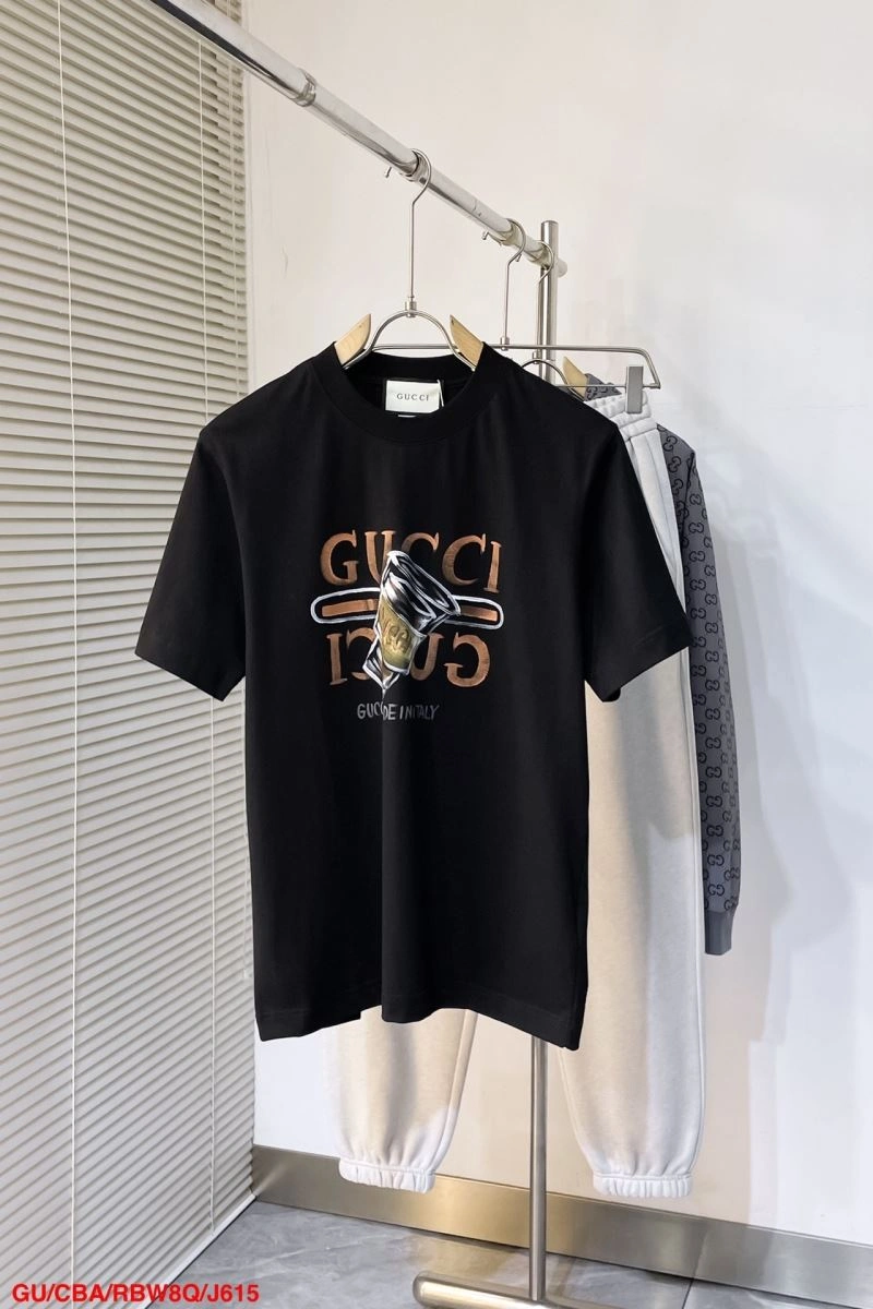 Bold Gucci T-Shirts 128761