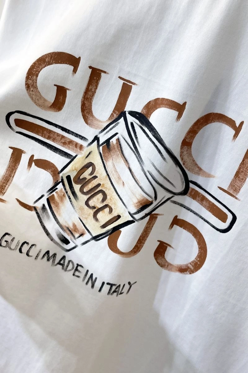 Bold Gucci T-Shirts 128761