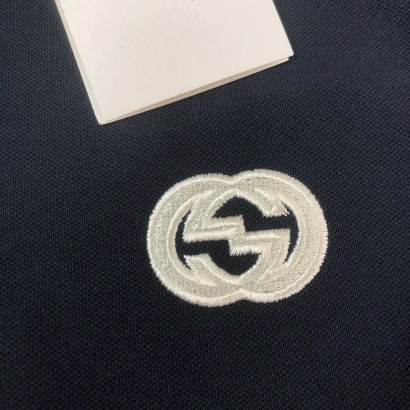 Compact Gucci T-Shirts 128723