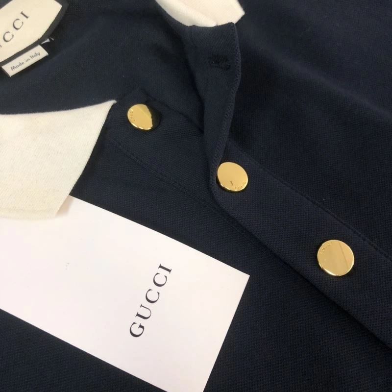 Elegant Gucci T-Shirts 128704