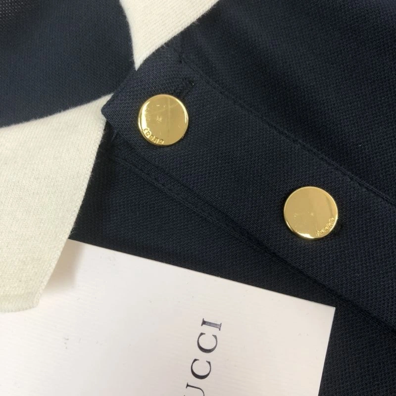Elegant Gucci T-Shirts 128704