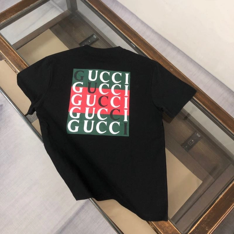 Versatile Gucci T-Shirts 128702