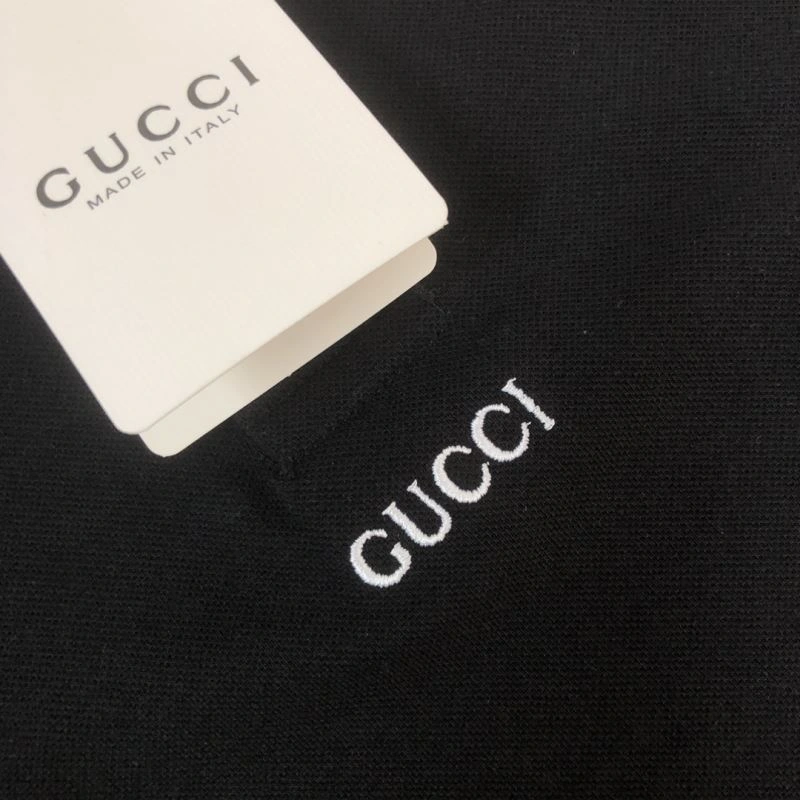 Contemporary Gucci T-Shirts 128707