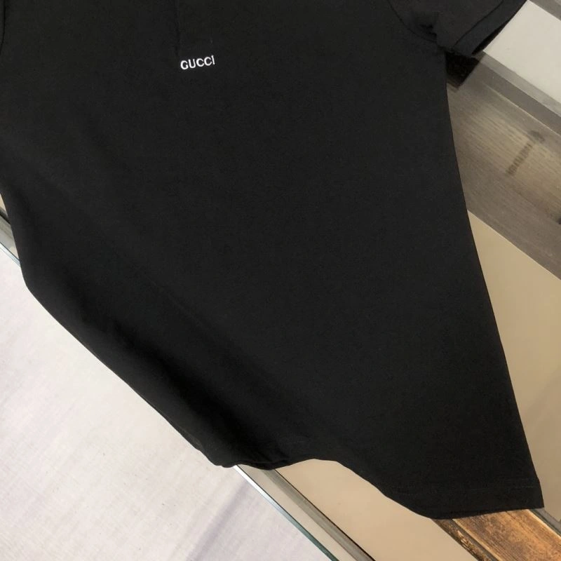 Contemporary Gucci T-Shirts 128707