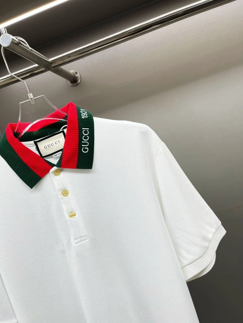 Compact Gucci T-Shirts 128627
