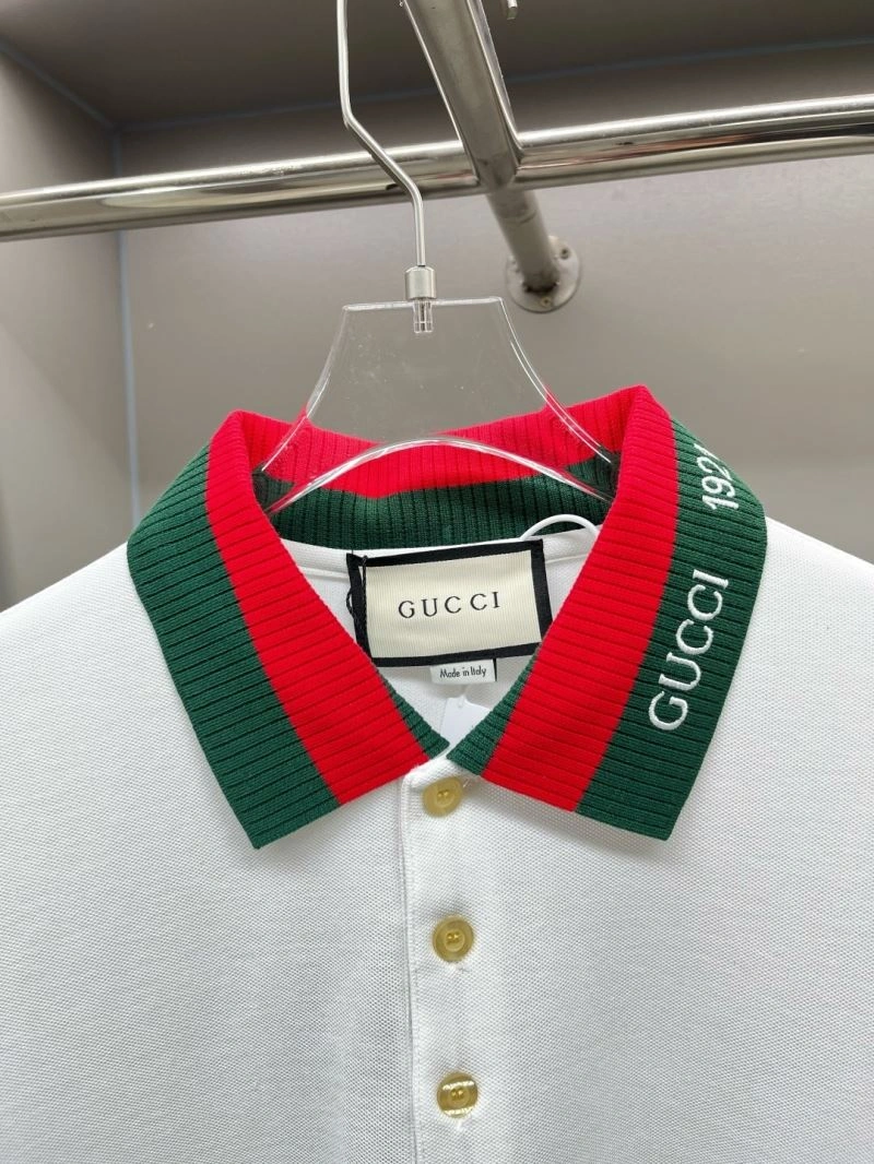 Compact Gucci T-Shirts 128627