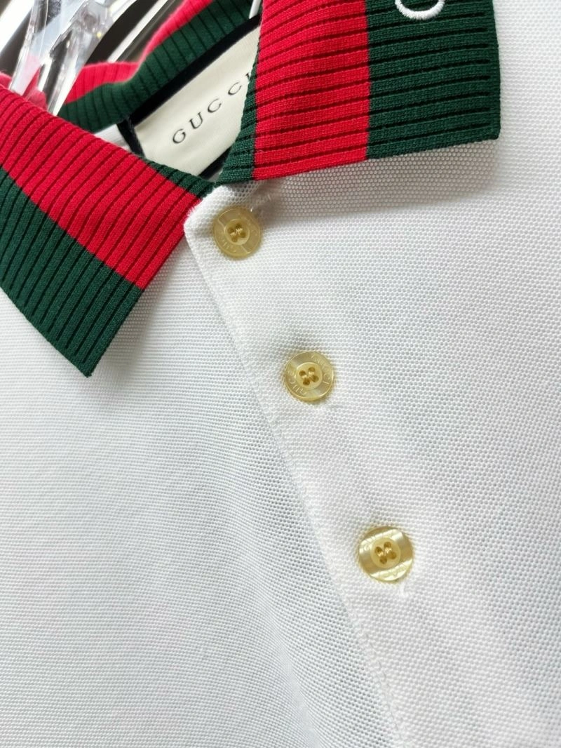 Compact Gucci T-Shirts 128627