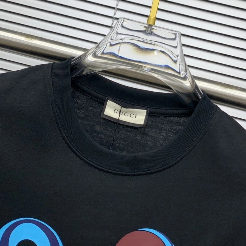 Vibrant Gucci T-Shirts 127916