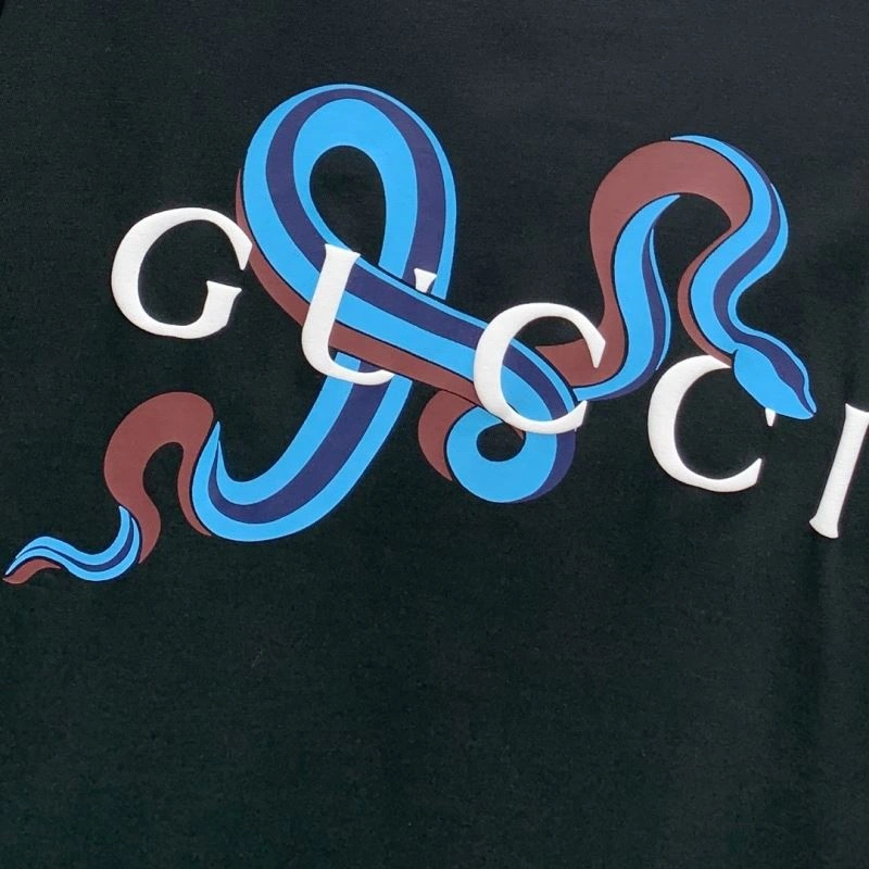 Vibrant Gucci T-Shirts 127916