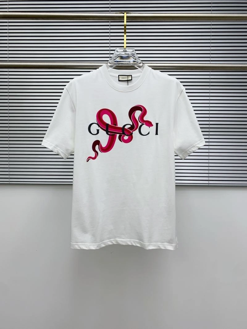 Gucci T-Shirts Youthful 127915