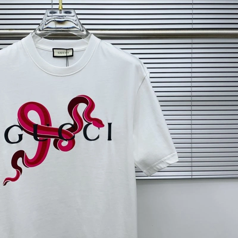 Gucci T-Shirts Youthful 127915