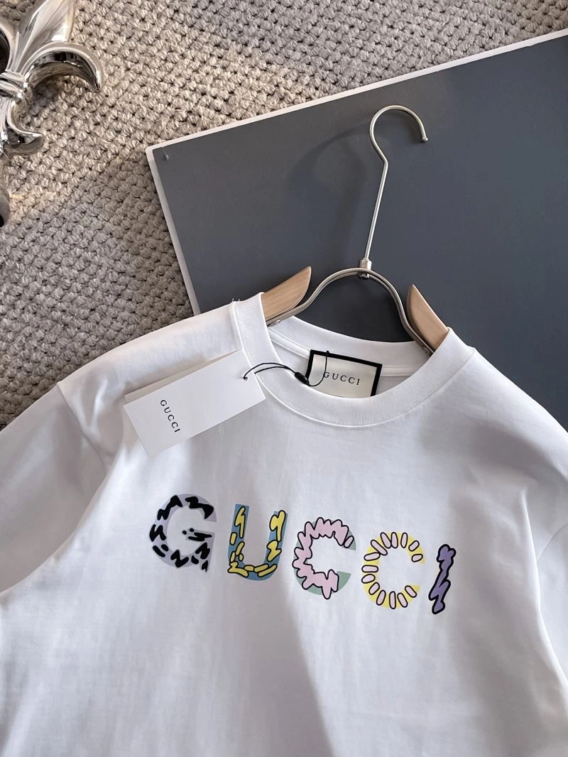 WellDesigned Gucci T-Shirts 127899