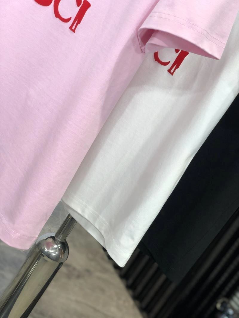 Gucci T-Shirts Fashionable 127914