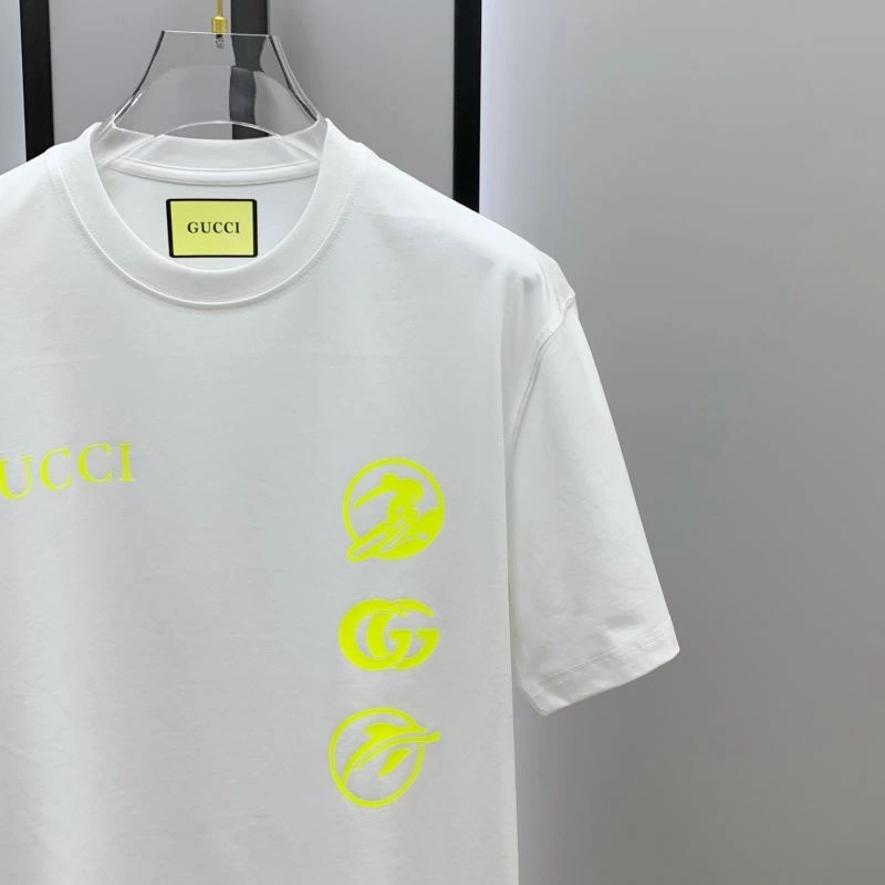 Gucci T-Shirts SmoothTexture 127891