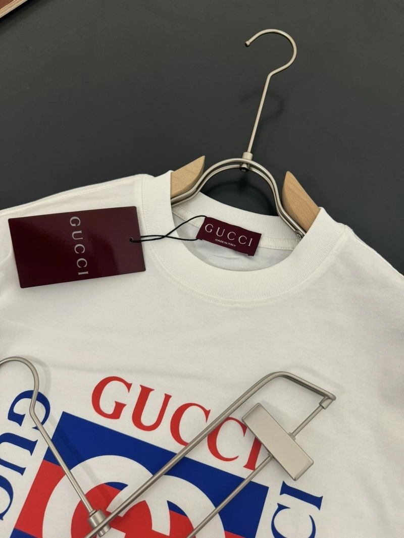 Gucci T-Shirts Chic 127854