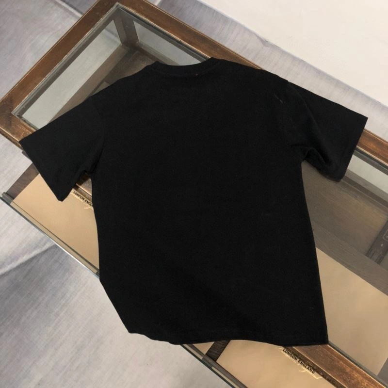 ModernLook Gucci T-Shirts 127867