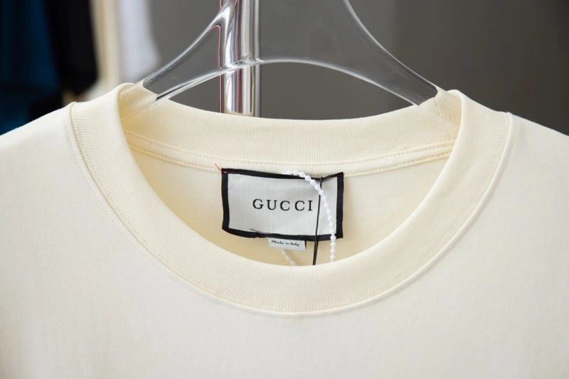 ZipUp Gucci T-Shirts 127856