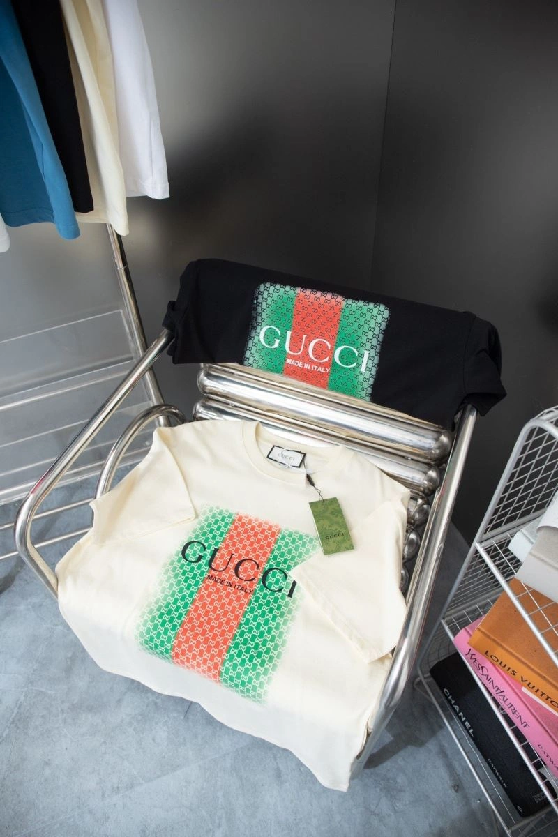 ZipUp Gucci T-Shirts 127856