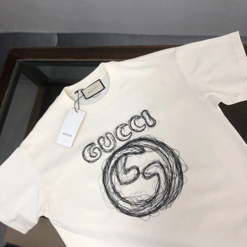 Gucci T-Shirts Vibrant 127849