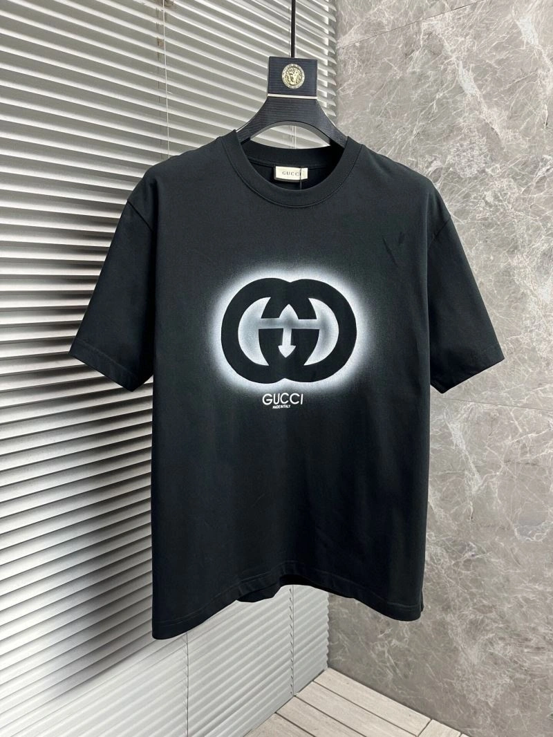Gucci T-Shirts Snug 127846