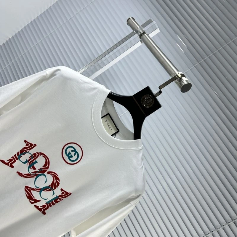 ModernLook Gucci T-Shirts 127874