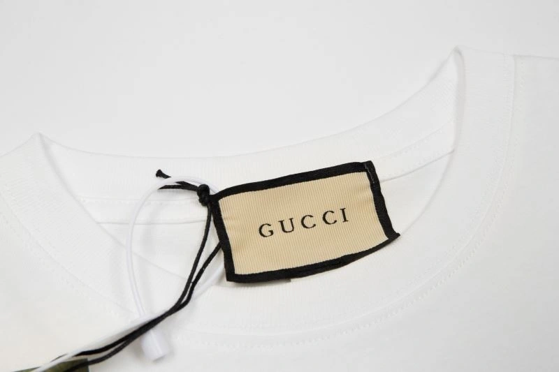 Gucci T-Shirts Chic 127841