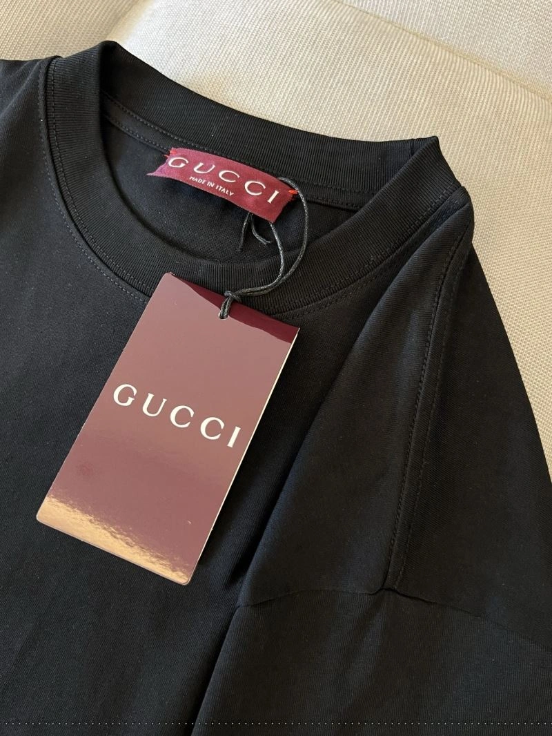 Gucci T-Shirts Durable 127835