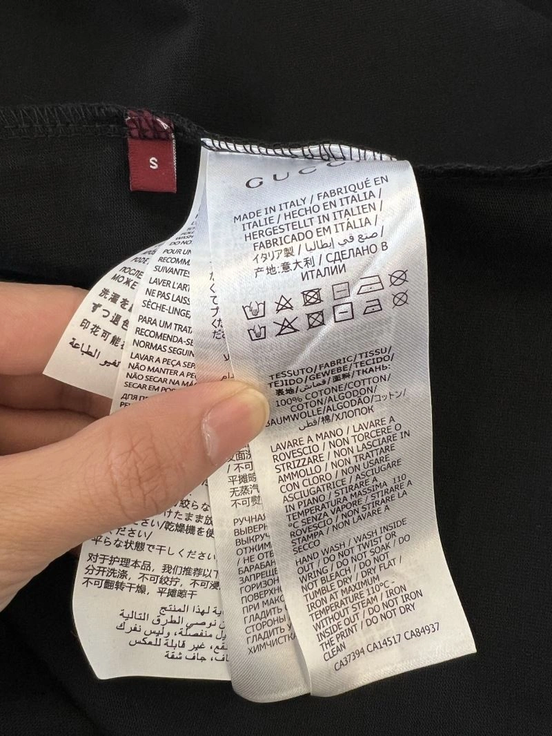 Gucci T-Shirts Durable 127835