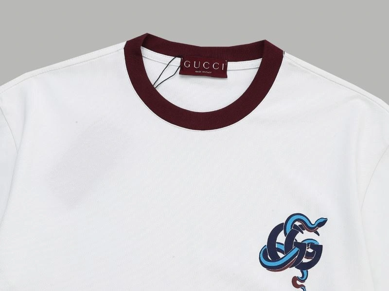 Gucci T-Shirts Refined 124234