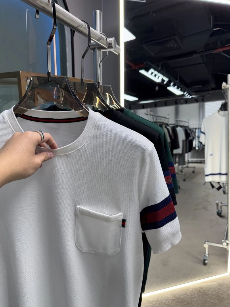 Gucci T-Shirts Classic 127810