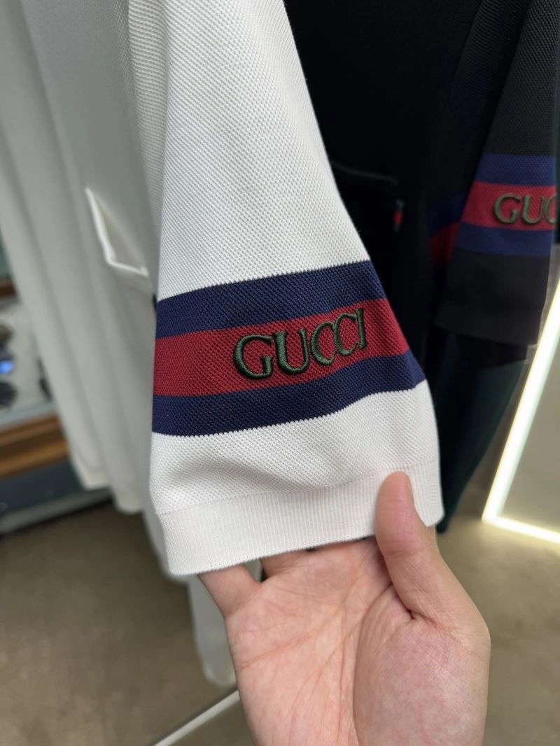 Gucci T-Shirts Classic 127810