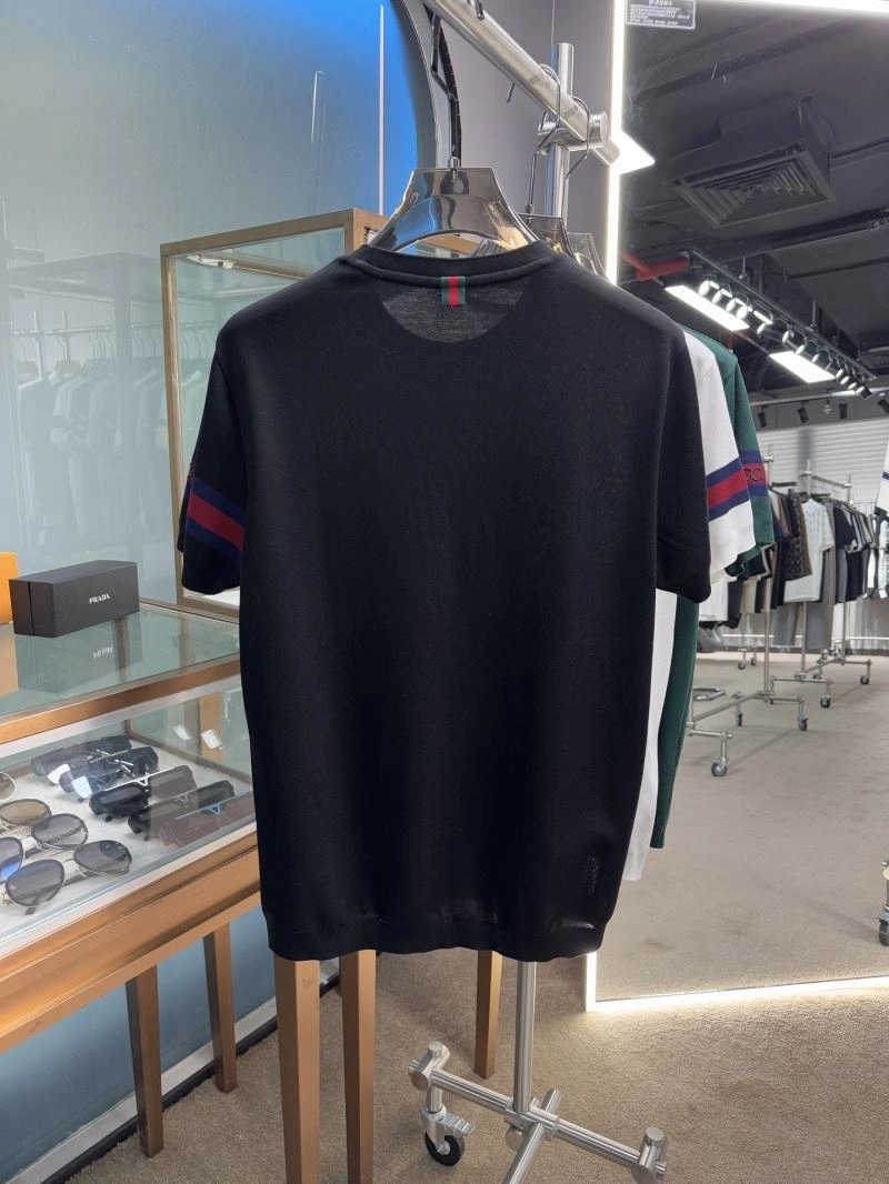 Lightweight Gucci T-Shirts 127824