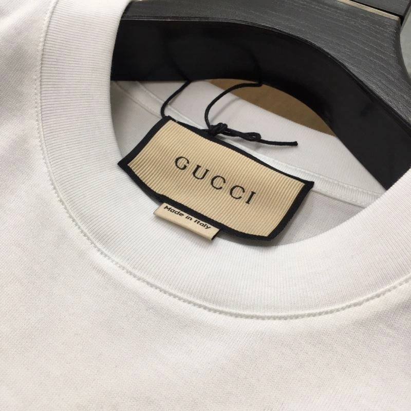 Effortless Gucci T-Shirts 127827
