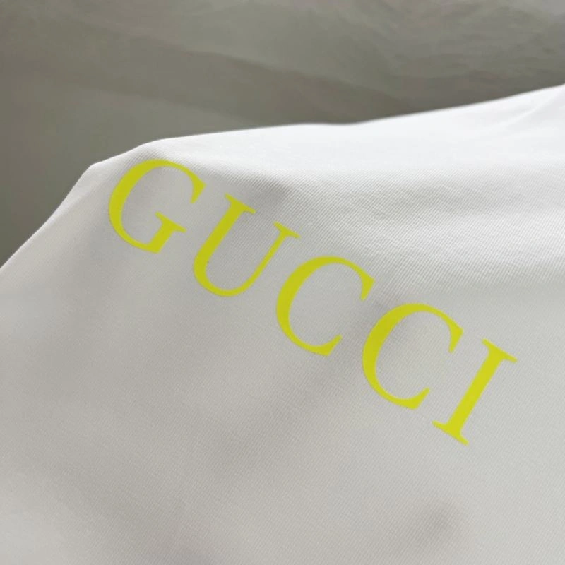 Gucci T-Shirts Unisex 127764