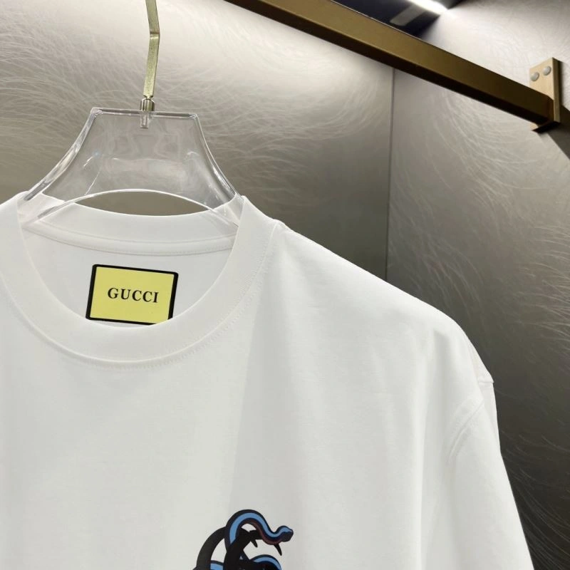 Sporty Gucci T-Shirts 127787