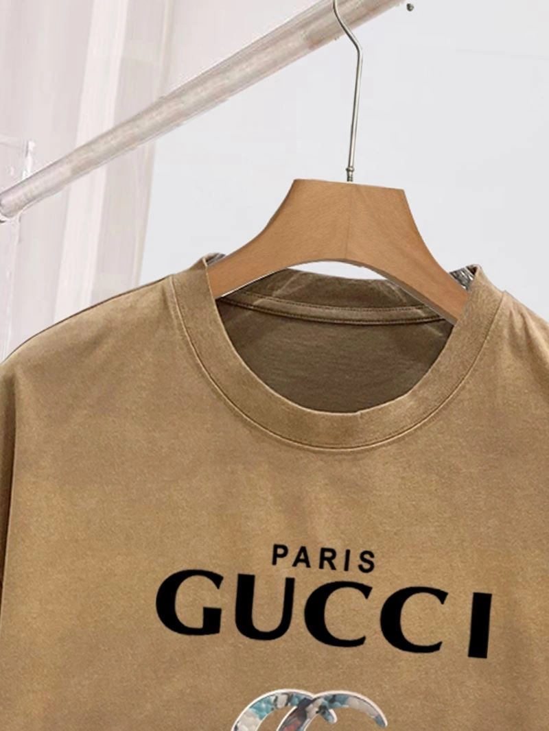 Seasonal Gucci T-Shirts 127766