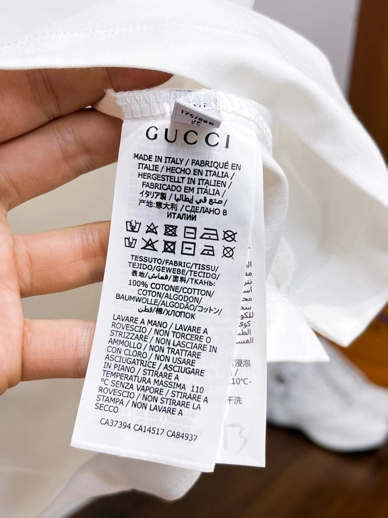 Gucci T-Shirts Durable 127512
