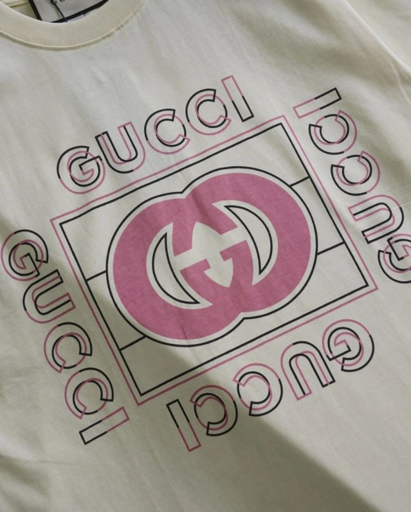 Gucci T-Shirts Elegant 127510