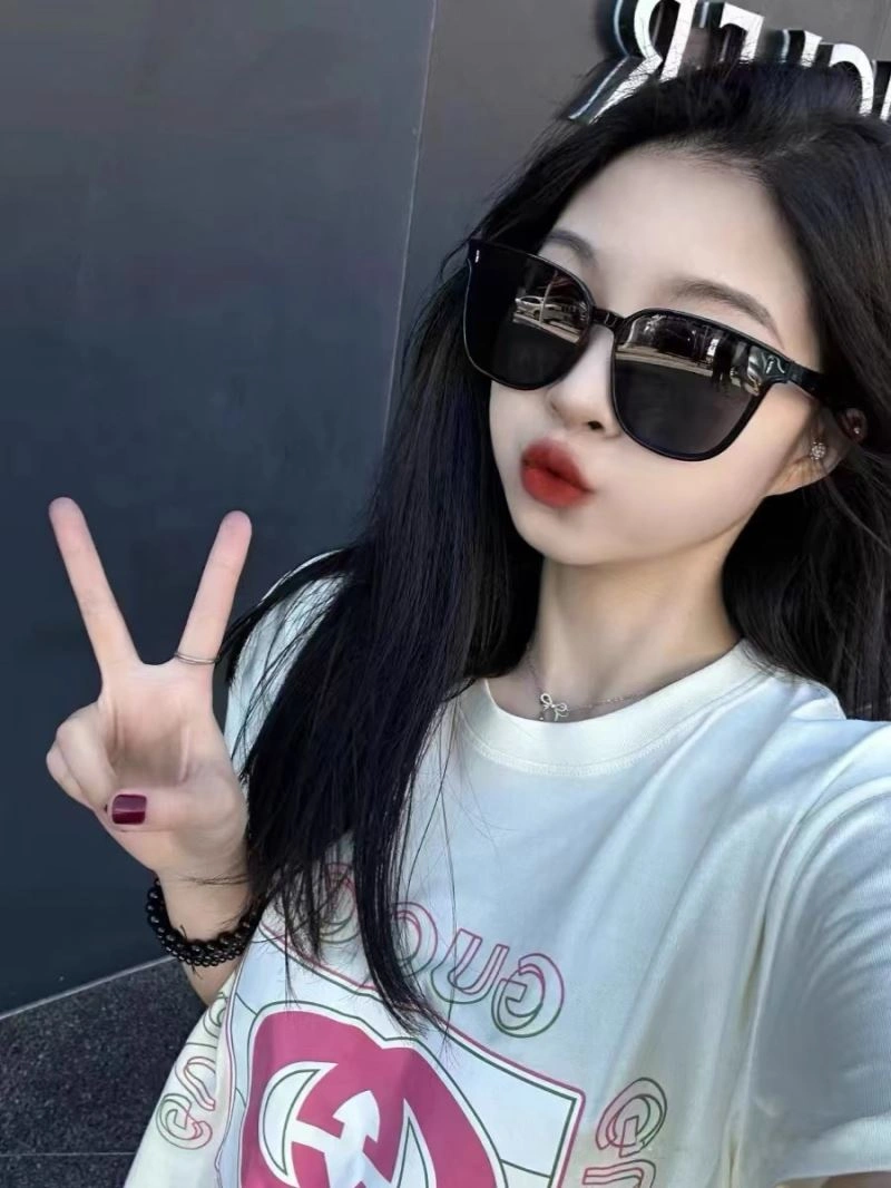 Gucci T-Shirts Elegant 127510