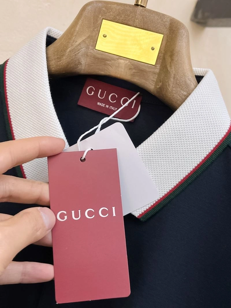 Gucci T-Shirts Versatile 127499