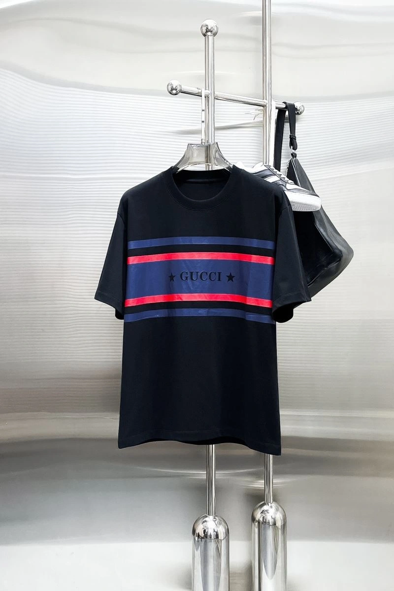 Gucci T-Shirts Sleek 127472