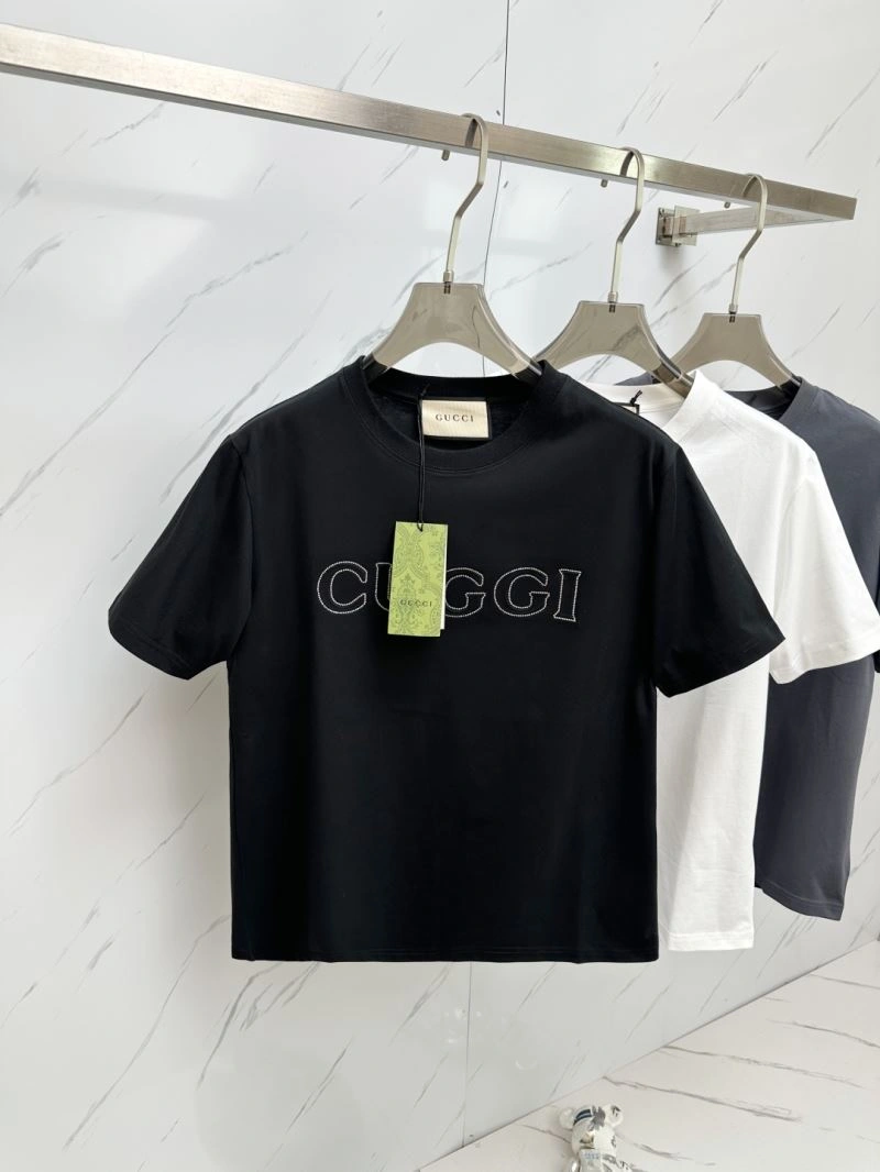 Gucci T-Shirts Snug 127484