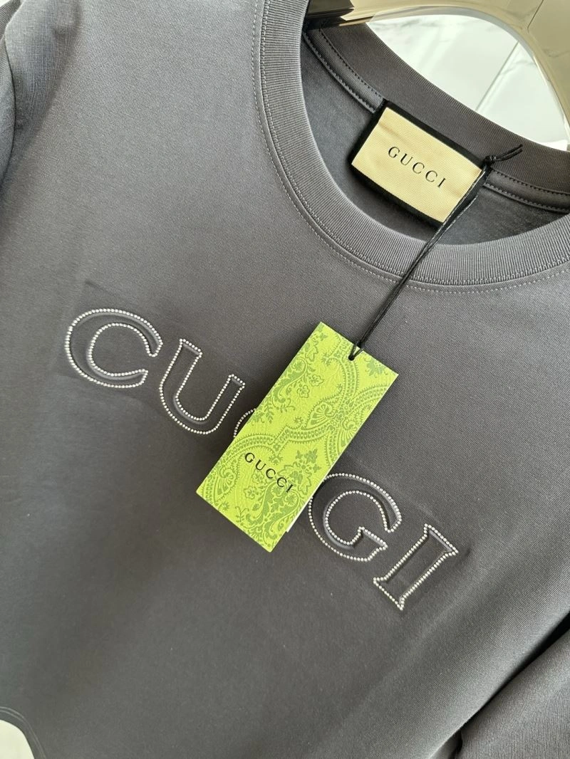 Gucci T-Shirts Chic 127477