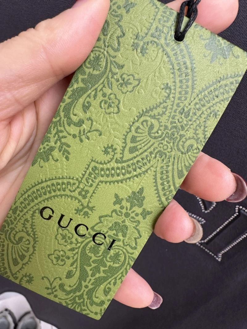 Gucci T-Shirts Chic 127477