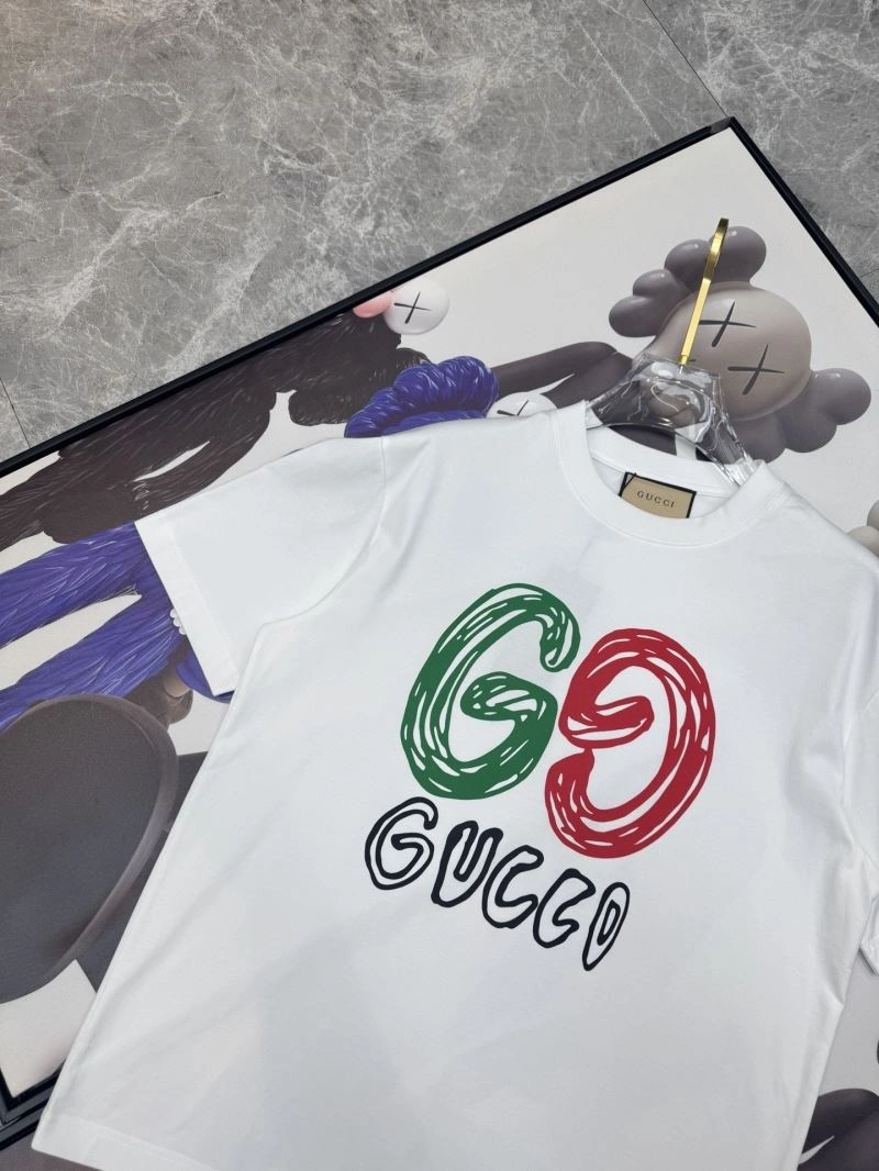 Gucci T-Shirts WrinkleFree 127478