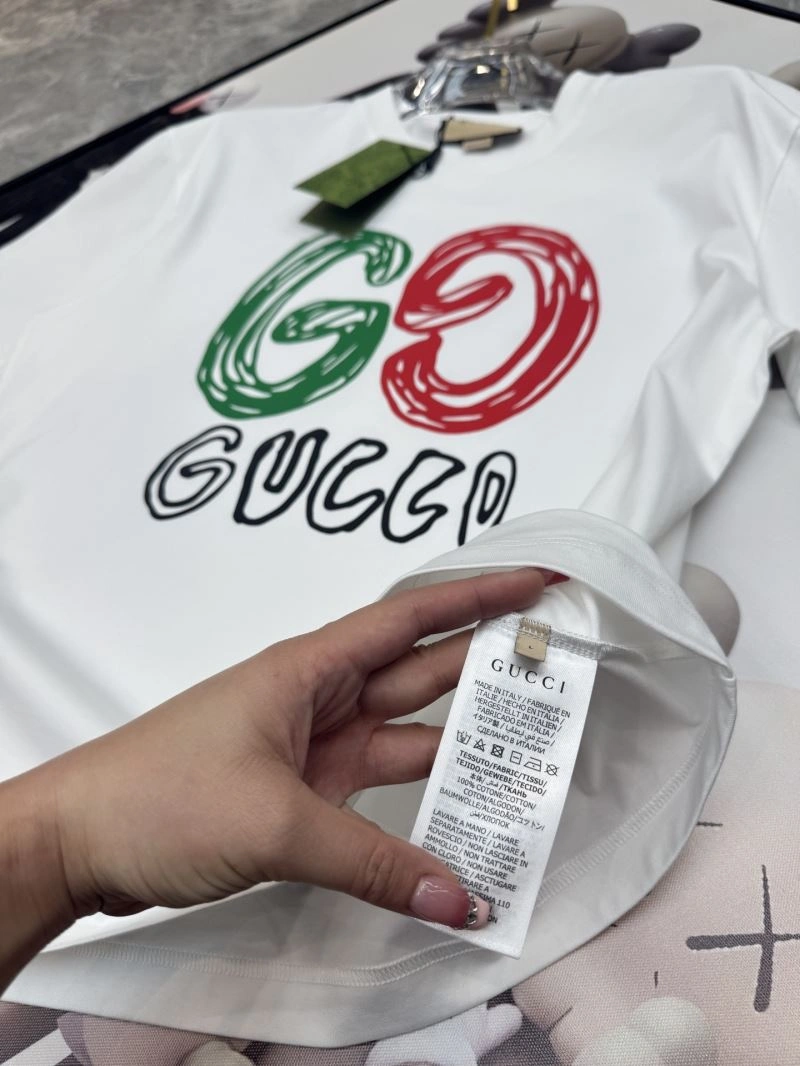 Gucci T-Shirts WrinkleFree 127478
